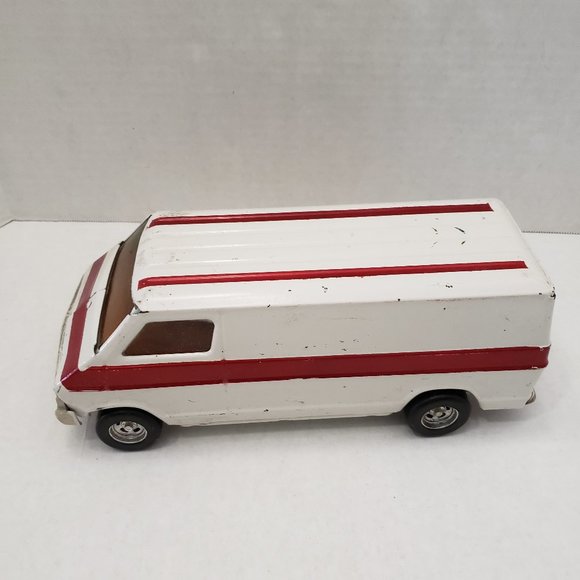 Vintage ERTL White Red Stripes Van CarTruck Collector Display Metal